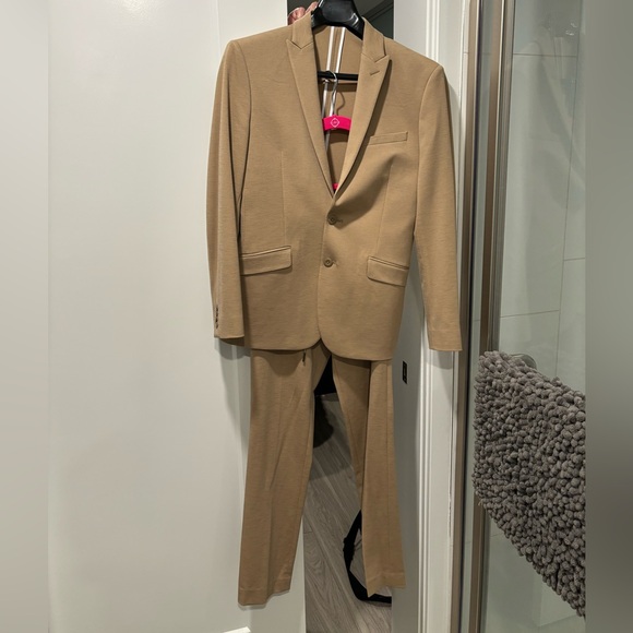 Tan Suit (Extra Slim) - Picture 2 of 9